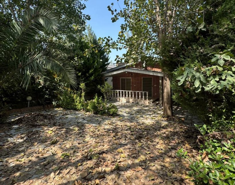 خرید ویلا باغ سند تک برگ با نگهبانی 350 متری الیمالات نور | 350 متر