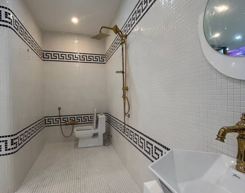 فروش ویلا سعادت آباد چمستان ۴خواب سند عرصه اعیان نما کلاسیک | ۳۴۰ متر