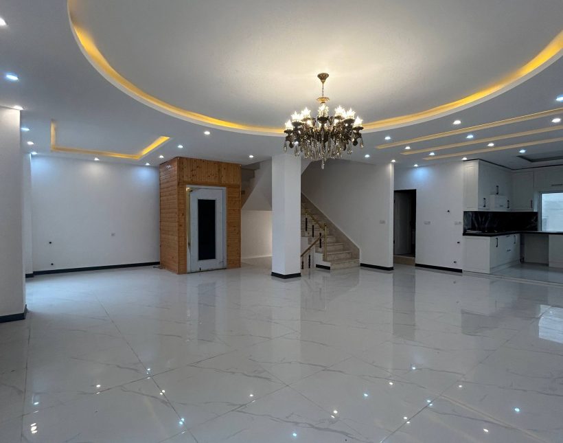 فروش ویلا سعادت آباد چمستان ۴خواب سند عرصه اعیان نما کلاسیک | ۳۴۰ متر