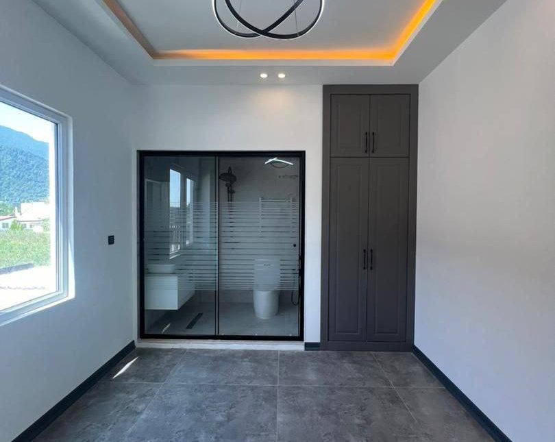 خرید ویلا سند دار مدارک کامل سه کنتور آب برق گاز وصل شهرکی | 420 متر