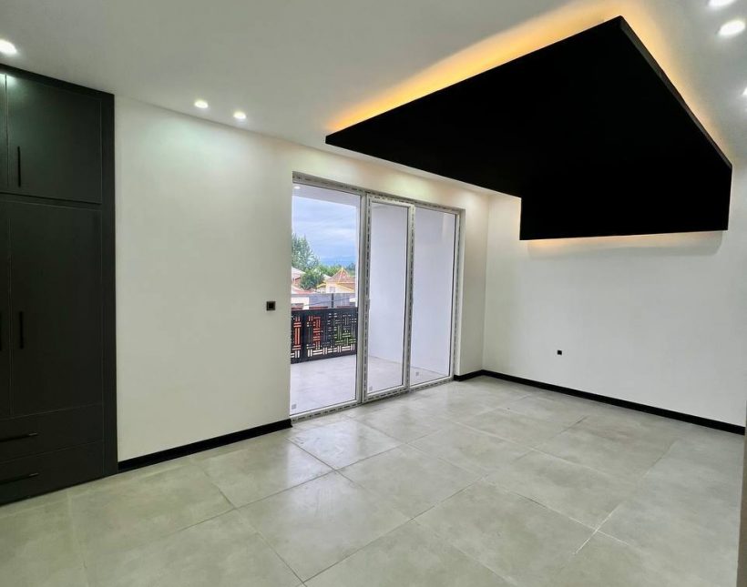 خرید ویلا ۲۰۰ متری روف دار امیرآباد چمستان | ۲۰۰ متر