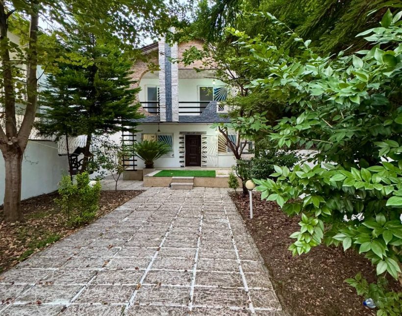 خرید ویلاباغ فول فرنیش مدارک تکمیل 300متری چمستان | 300 متر