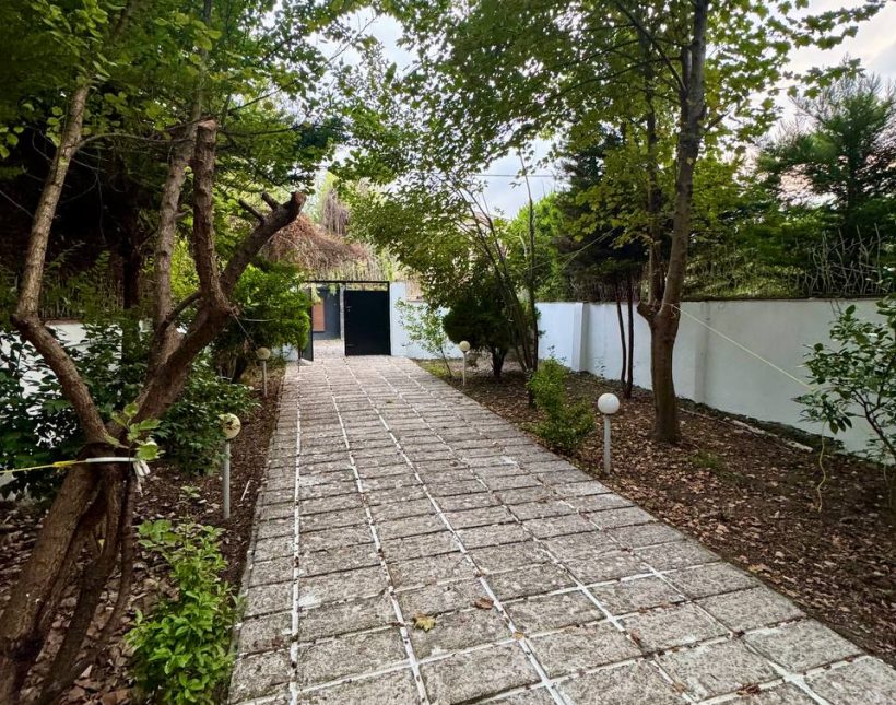 خرید ویلاباغ فول فرنیش مدارک تکمیل 300متری چمستان | 300 متر