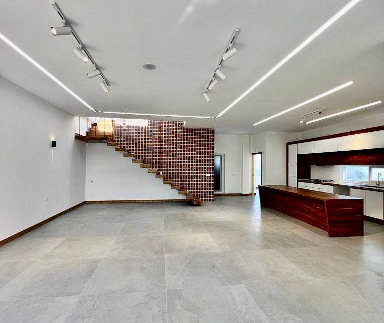 خرید ویلا با استخر و جکوزی در مغانده چمستان | ۲۸۰ متر