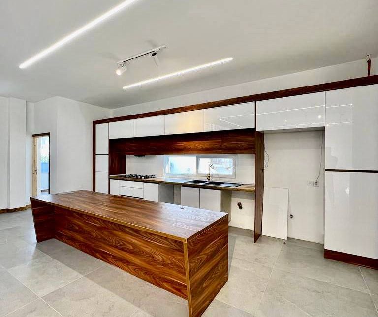 خرید ویلا با استخر و جکوزی در مغانده چمستان | ۲۸۰ متر