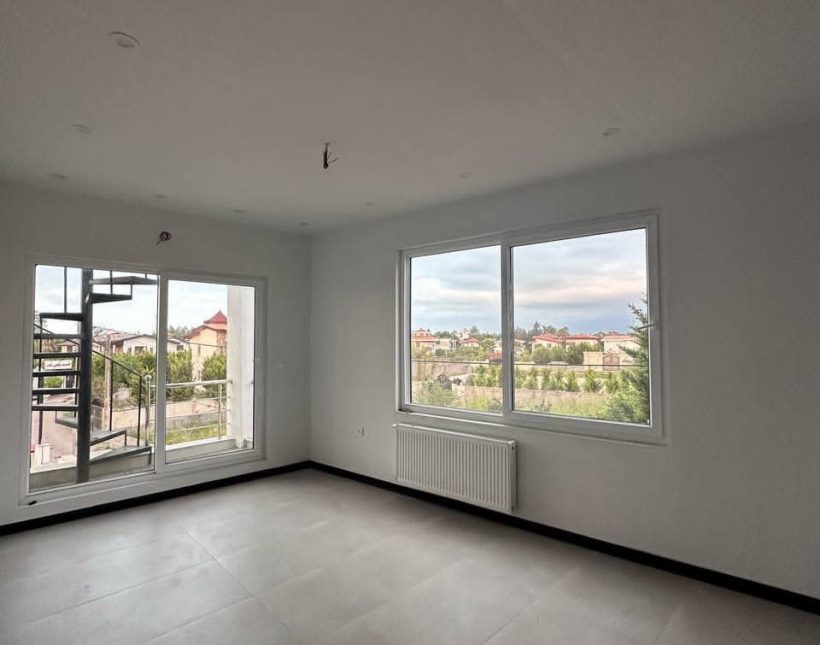 فروش ویلا تریبلکس 230متری منطقه سیاهرود رویان سند مدارک کامل | 210 متر