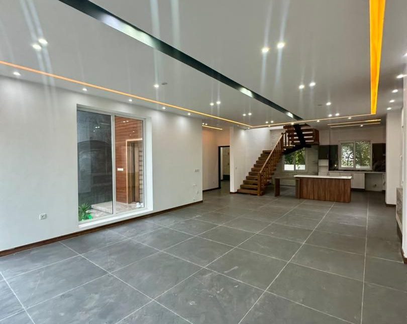 فروش ویلا مدرن 350متری با ویو بکر و دلنشین منطقه ونوش نوشهر | 350 متر