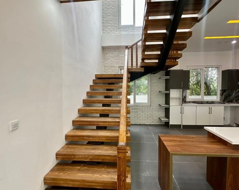 فروش ویلا مدرن 350متری با ویو بکر و دلنشین منطقه ونوش نوشهر | 350 متر