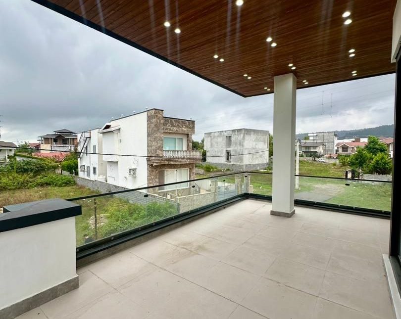 فروش ویلا مدرن 350متری با ویو بکر و دلنشین منطقه ونوش نوشهر | 350 متر