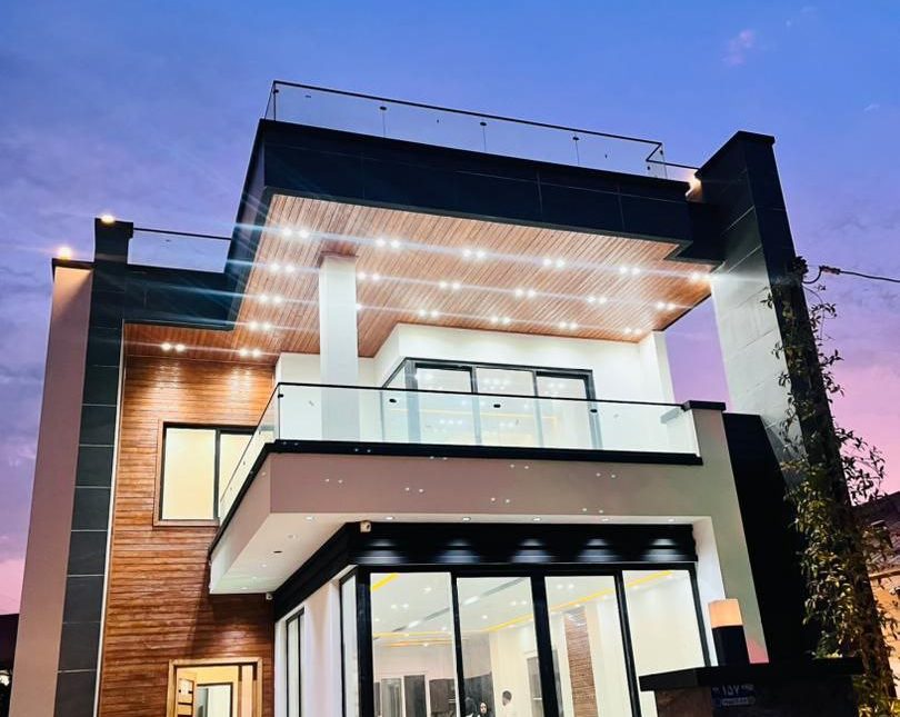 فروش ویلا مدرن 350متری با ویو بکر و دلنشین منطقه ونوش نوشهر | 350 متر