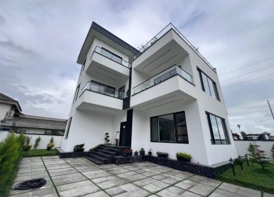 فروش ویلا 360متری منطقه برند چلندر نوشهر لوکیشن عالی با دسترسی راحت | 360 متر