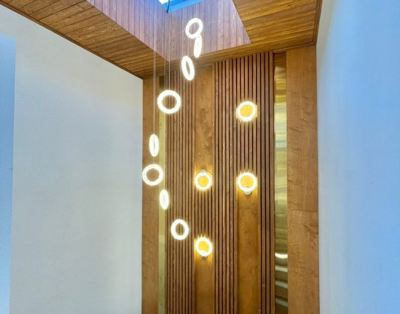 فروش ویلا 400 متری منطقه برند الیمالات نور فول امکانات | 270 متر