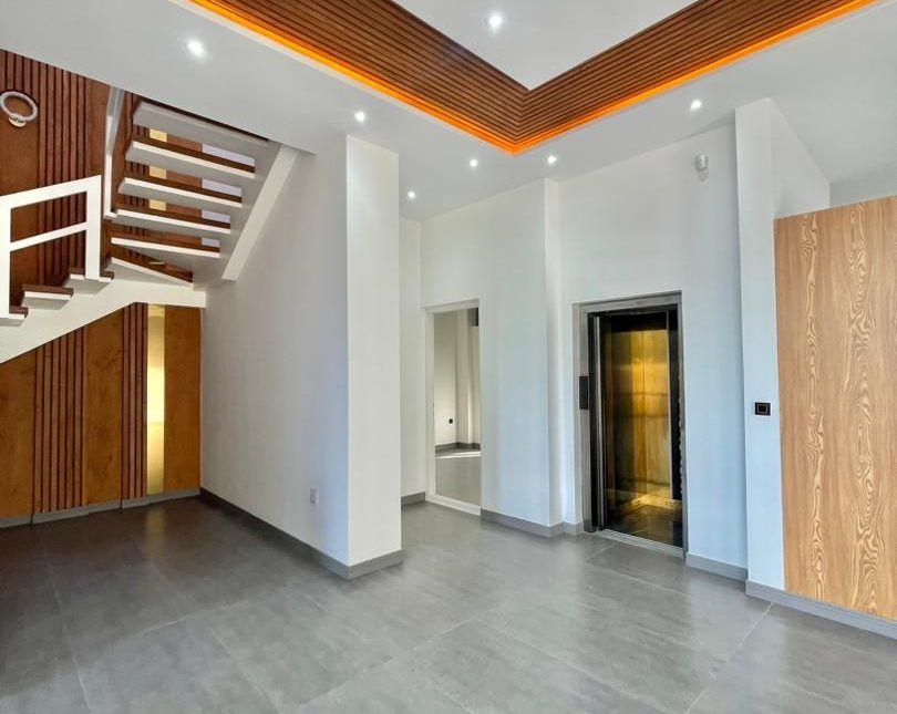 فروش ویلا 400 متری منطقه برند الیمالات نور فول امکانات | 270 متر