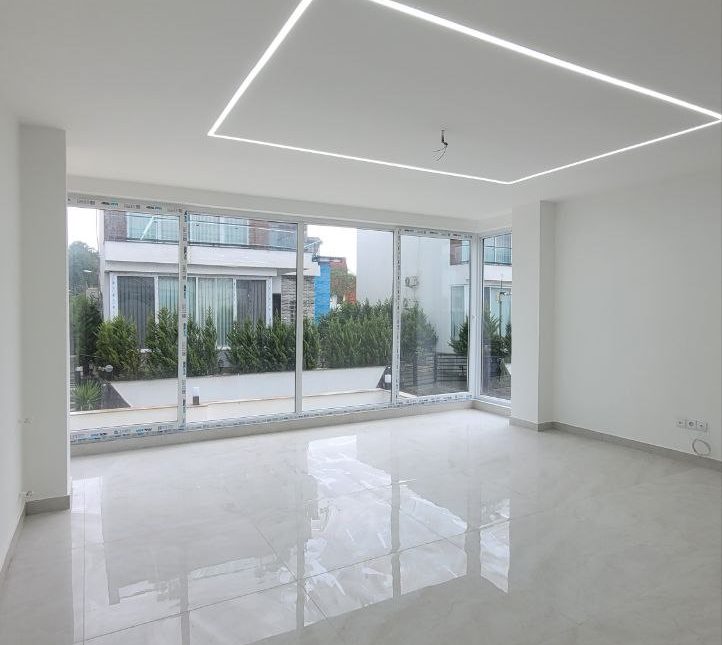 فروش ویلا دوبلکس مدرن 240 متری با ویو بکر منطقه ونوش نوشهر | 240 متر