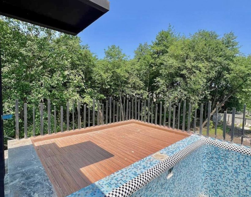 فروش ویلای تریبلکس ۳۵۰ متری استخر دار و مبله محدوده نور | ۳۵۰ متر