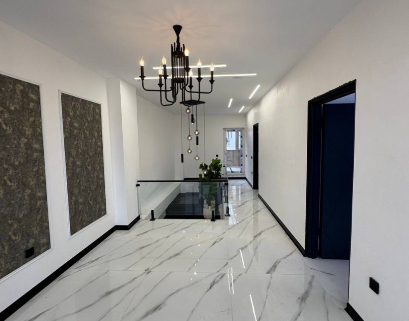 خرید ویلا دوبلکس نما مدرن استخر دار سند تک برگ 280 متری | 250 متر