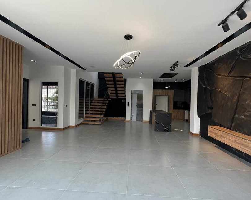 خرید ویلا مدرن استخردار 400 متری سند شش دانگ سیاهرود نوشهر | 370 متر