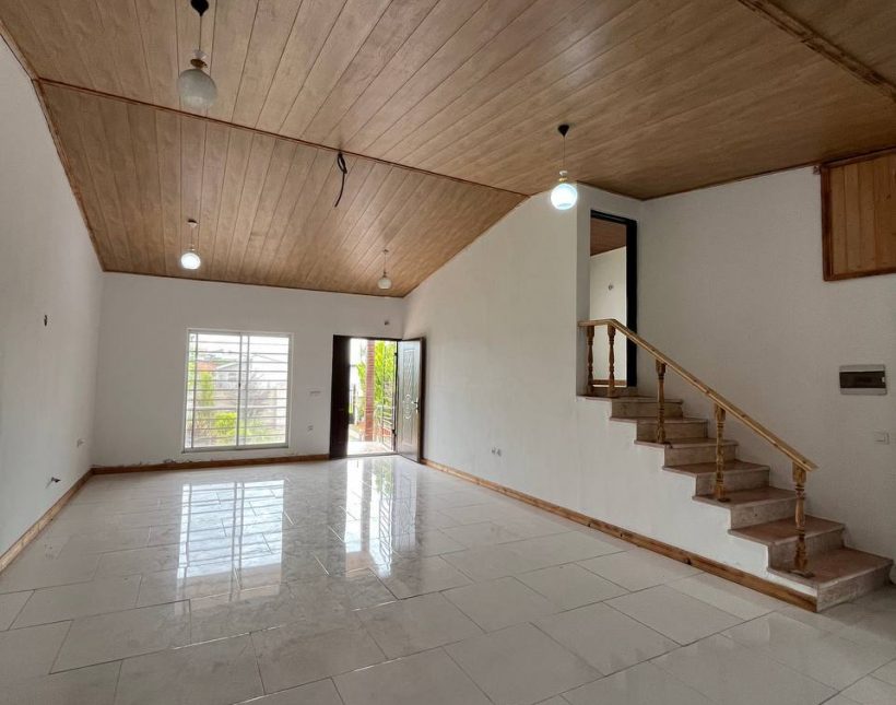 خرید ویلای نیم پیلوت ۲۵۰ متری سند دار دشت نور جنگلی | ۲۵۰ متر