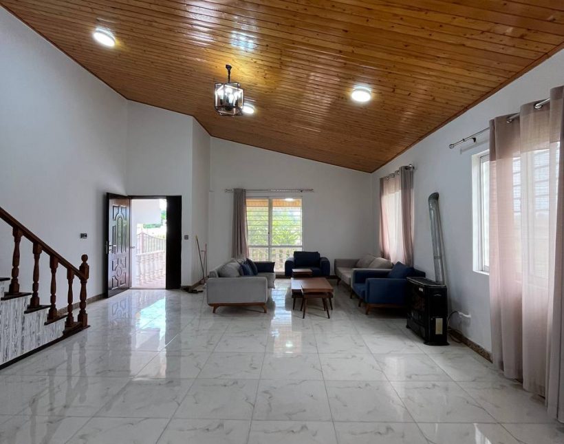 فروش ویلا ۳۳۰ متری سند دار جنگلی محدوده گنجیاب نور | ۳۳۰ متر