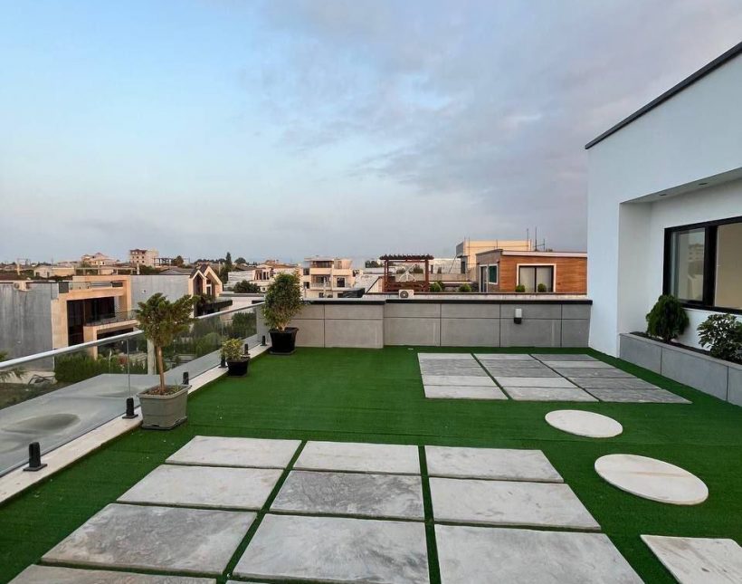 فروش ویلا مدرن و لاکچری استخر دار ۳۵۰ متر بنا چمستان | ۴۰۰ متر