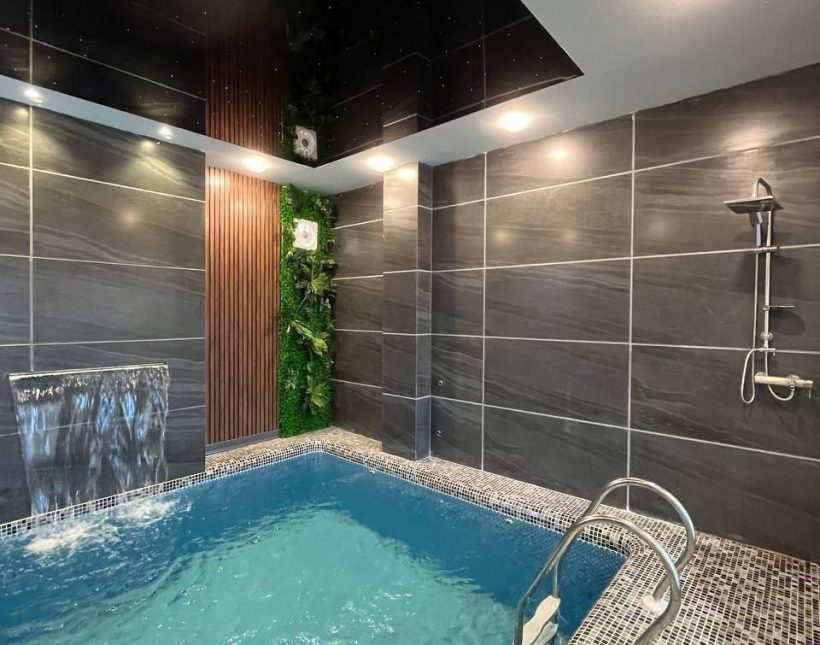 فروش ویلا مدرن و لاکچری استخر دار ۳۵۰ متر بنا چمستان | ۴۰۰ متر