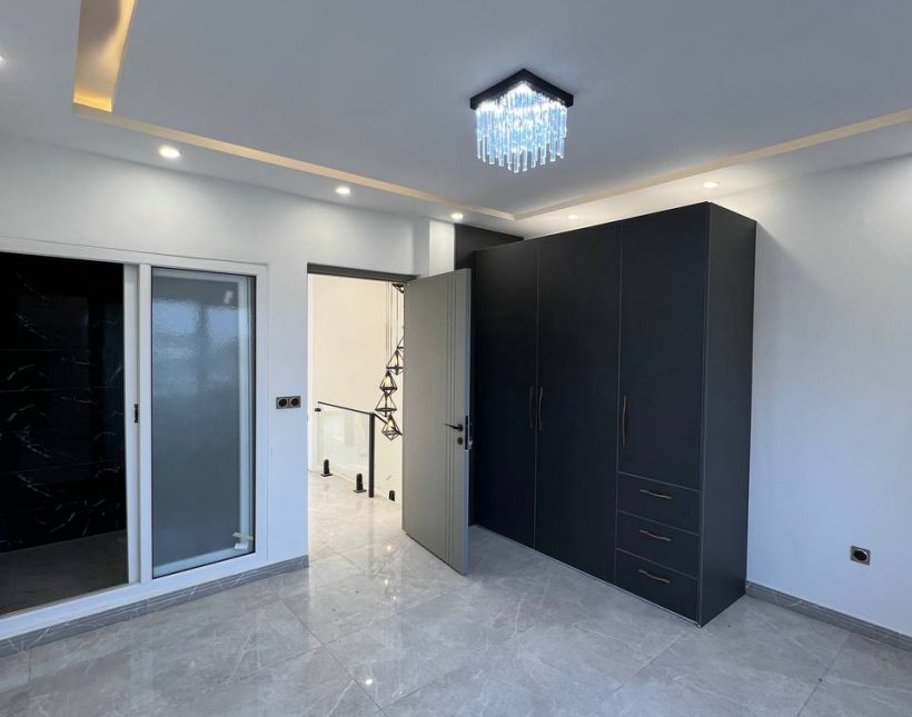 خرید ویلا شیک و مدرن ۲۳۰ متر بنا چمستان | ۳۰۰ متر