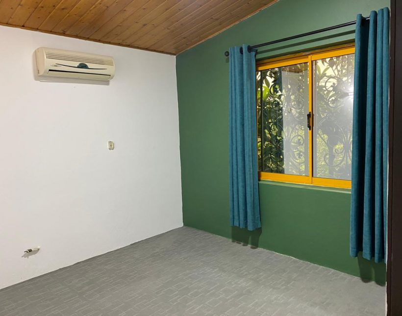 فروش ویلا نیم‌ پیلوت فرنیش شهرکی بازسازی‌شده در سیسنگان وازیوار | ۲۸۰ متر