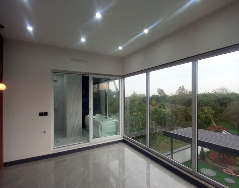 خرید ویلا دوبلکس لوکس با استخر سرپوشیده و سند تک‌برگ در آمل | ۳۲۰ متر