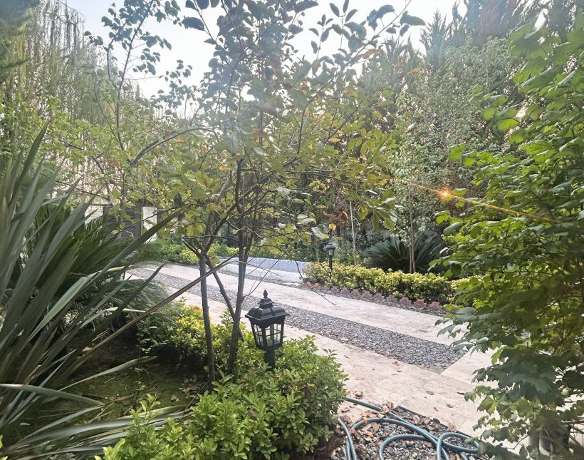 فروش ویلا باغ مبله در جاده دریا ایزدشهر با سند تک برگ | ۳۰۰ متر