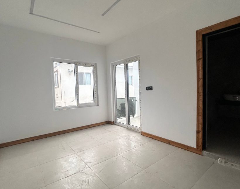 خرید ویلا نقلی و شیک جنگلی ۱۴۰ متر بنا چمستان | ۲۰۰ متر