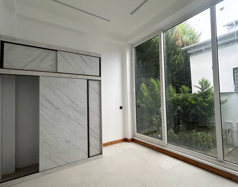 خرید ویلا نقلی و شیک جنگلی ۱۴۰ متر بنا چمستان | ۲۰۰ متر