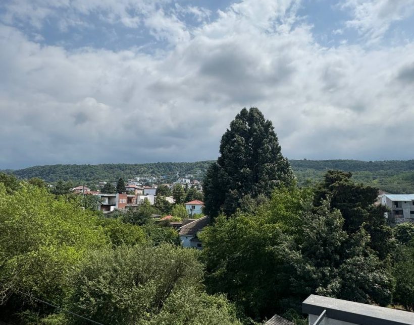 خرید ویلا استخردار با ویو بسیار زیبای کوه جنگل 360 متری سیاهرود | 260 متر