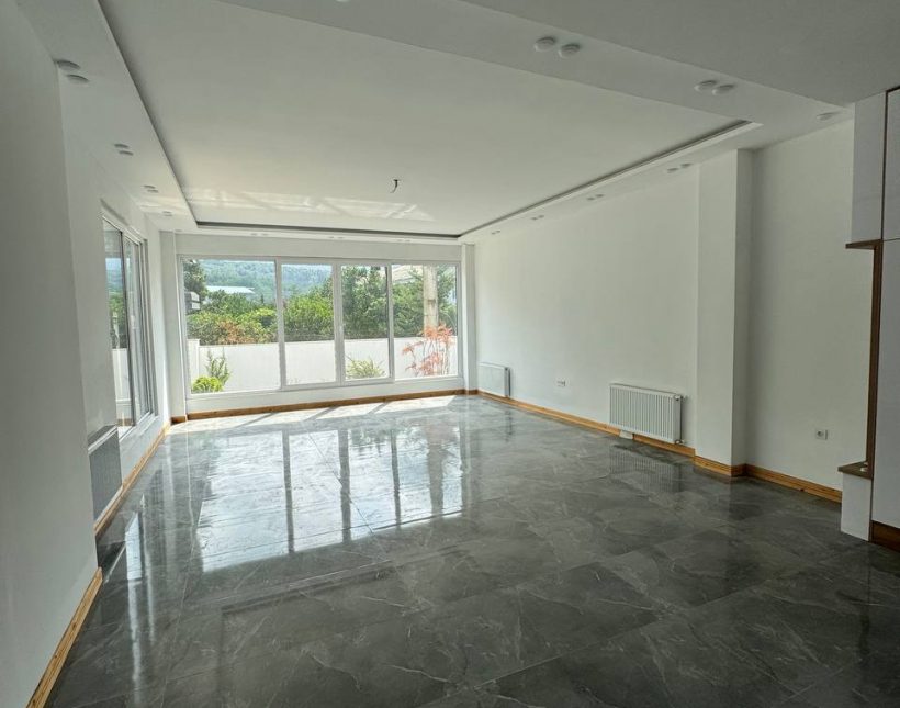 خرید ویلا استخردار با ویو بسیار زیبای کوه جنگل 360 متری سیاهرود | 260 متر