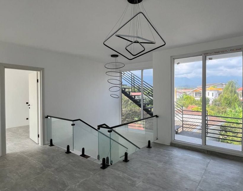 فروش ویلا دوبلکس سند دار و استخر دار نور | ۳۰۰ متر