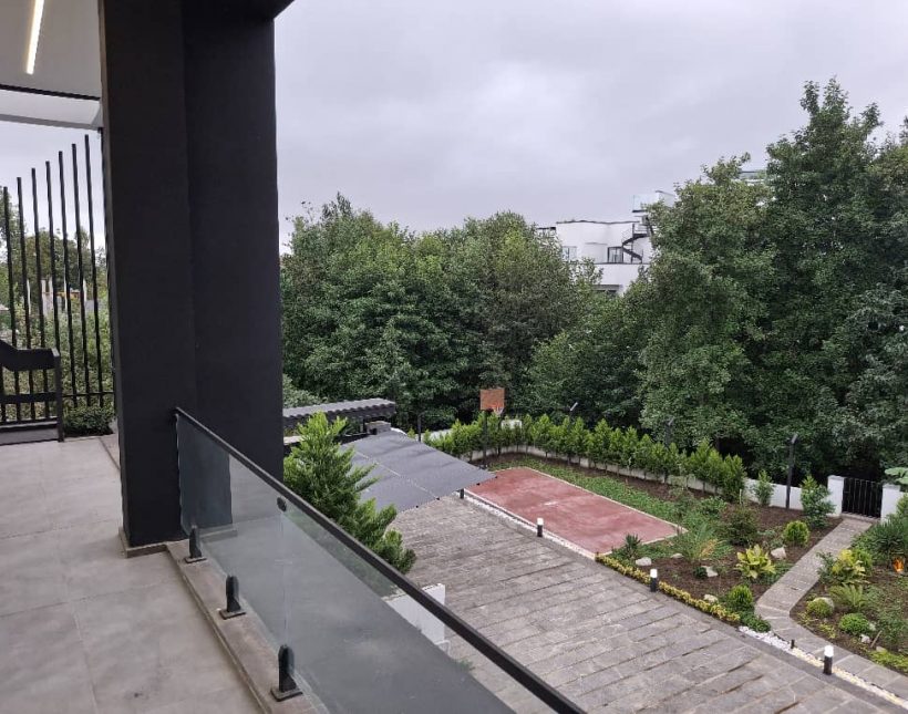 فروش ویلا دوبلکس مدرن روف‌گاردن و استخر دار جنگلی در کمربندی ونوش سیسنگان | ۷۰۰ متر