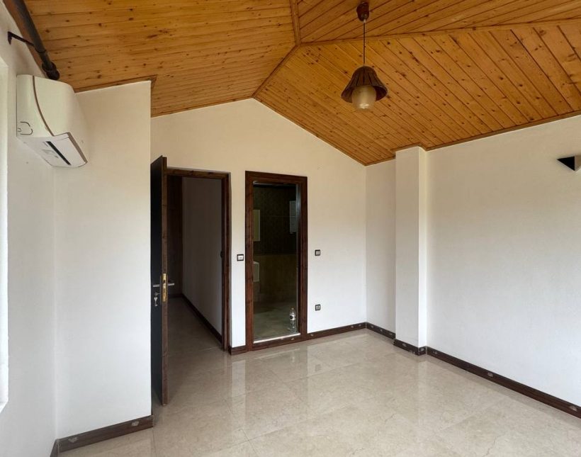 فروش ویلا شهرکی ۲۰۰ متر بنا نور | 300 متر