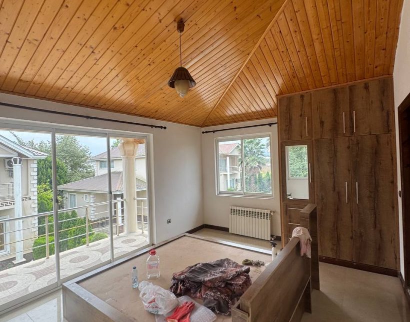 فروش ویلا شهرکی ۲۰۰ متر بنا نور | 300 متر