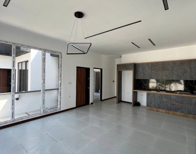 فروش ویلای ۲۵۰ متر سند دار الیمالات نور | ۲۲۰ متر