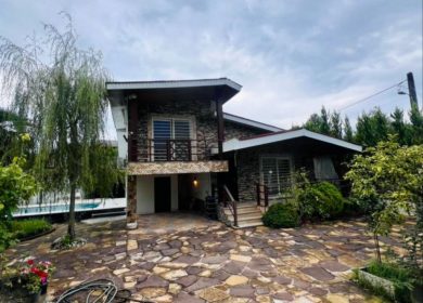 فروش ویلا باغ ۶۰۰ متری فول فرنیش و استخردار چمستان | ۶۰۰ متر