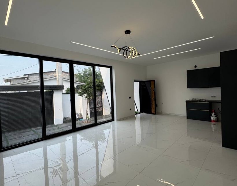 خرید ویلا فلت نما مدرن روف سند تک برگ 210 متری الیمالات نور | 200 متر