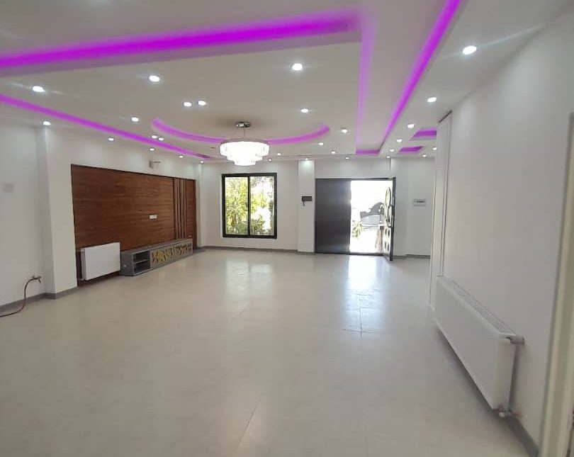 خرید ویلا کاخ ۳۹۰ متری در حاجی آباد نور | ۳۹۰ متر