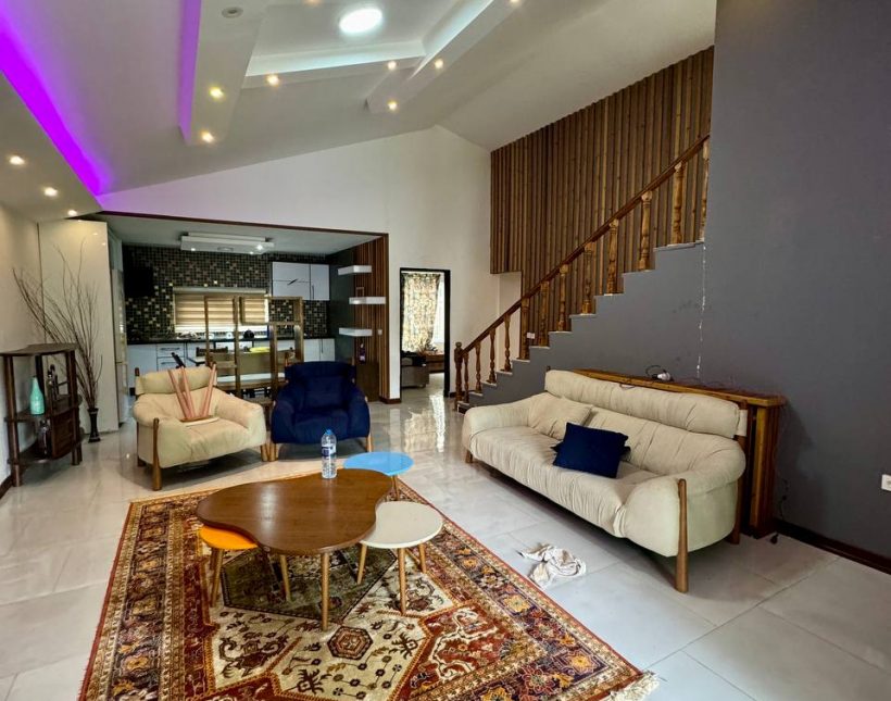 فرش ویلای ۲۸۰متری مبله نعمت آباد نور جنگلی | ۲۸۰ متر