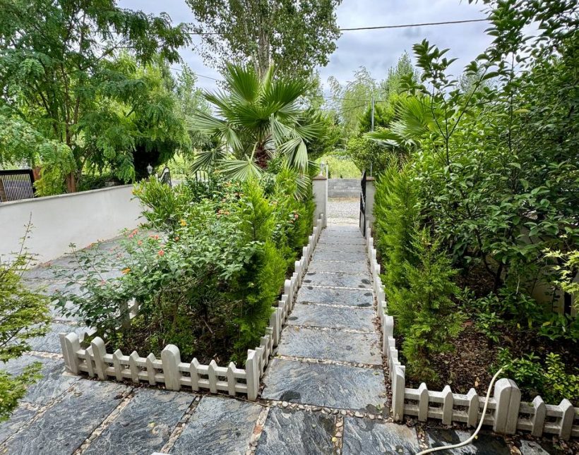 فرش ویلای ۲۸۰متری مبله نعمت آباد نور جنگلی | ۲۸۰ متر