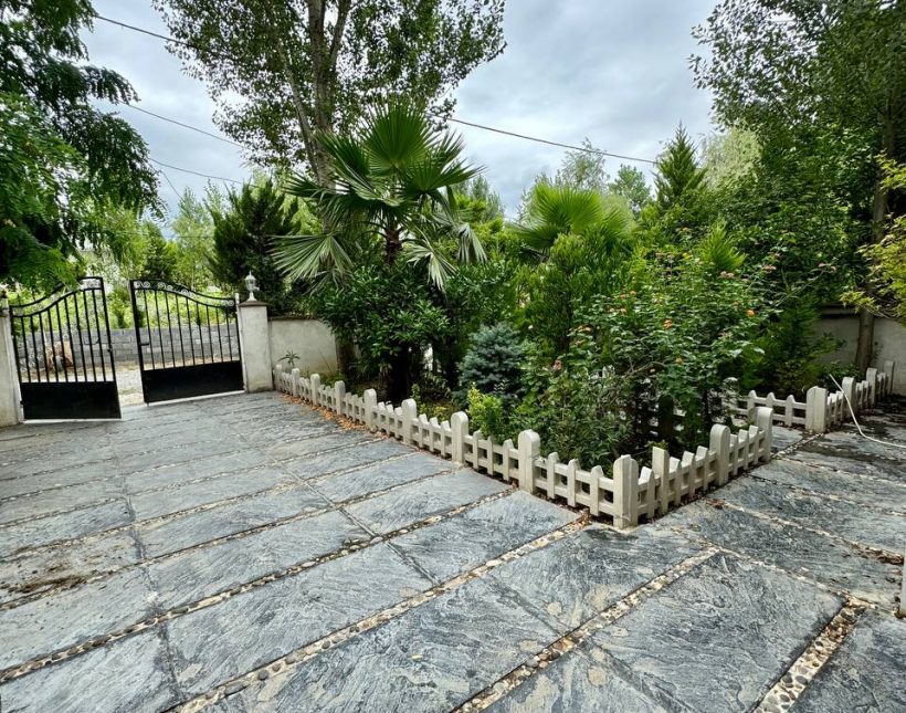 فرش ویلای ۲۸۰متری مبله نعمت آباد نور جنگلی | ۲۸۰ متر