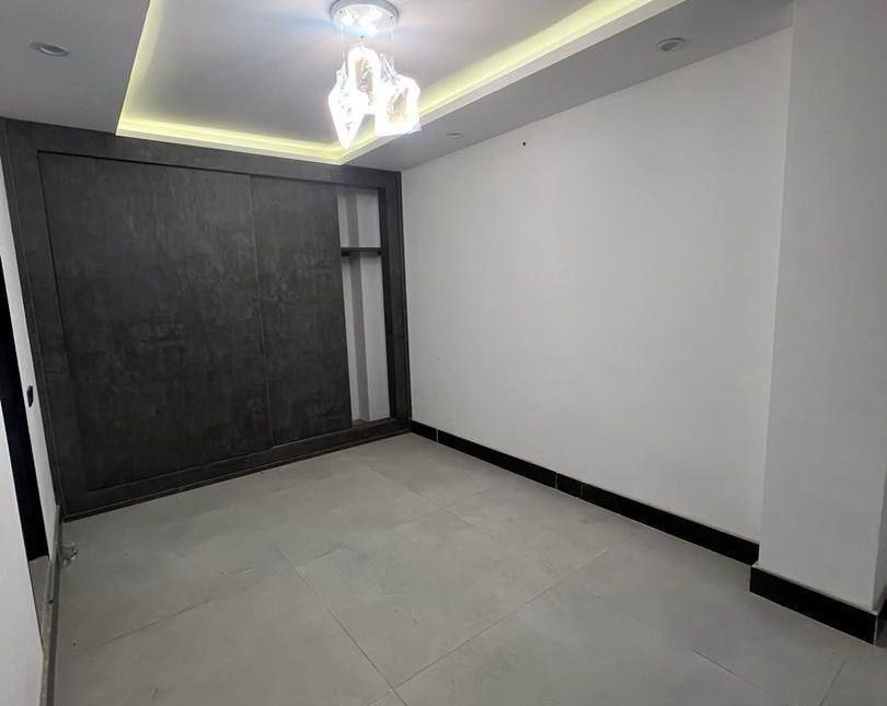 خرید ویلا دوبلکس استخردار و سند تک برگ چمستان | ۳۰۰ متر