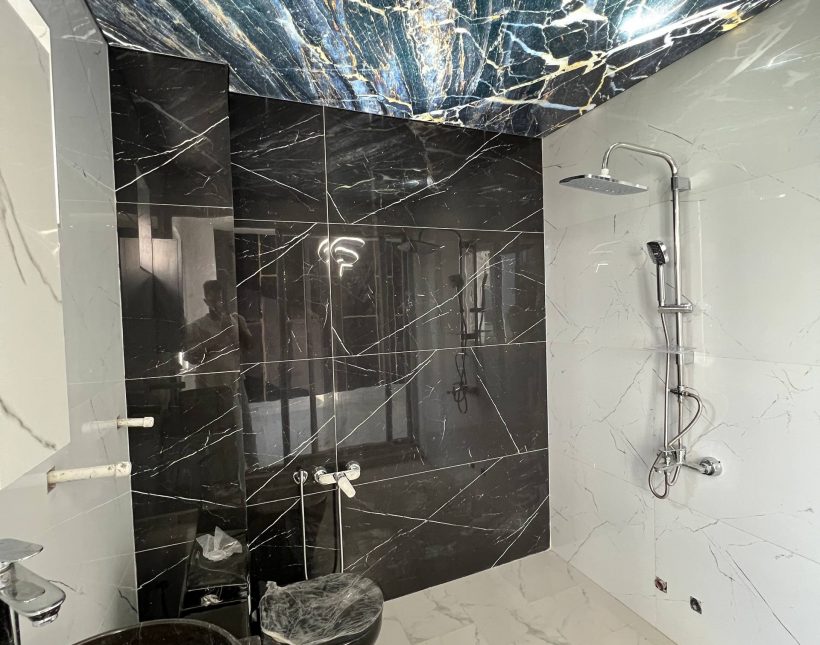 فروش ویلا مدرن و لاکچری شهرکی ۲۶۰ متر بنا امیر آباد | ۳۲۰ متر