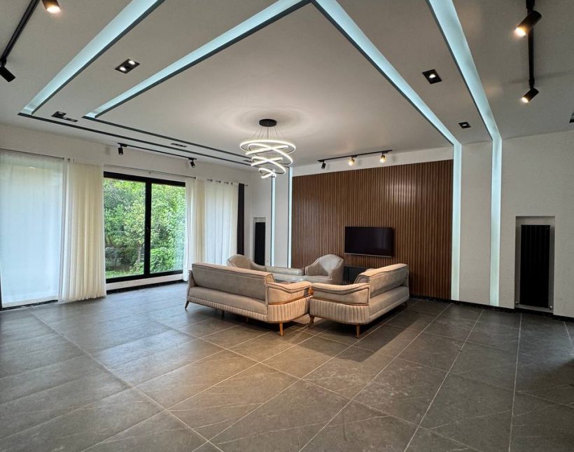 خرید ویلا فلت نما مدرن استخر دار 700 متری دشت نور | 700 متر