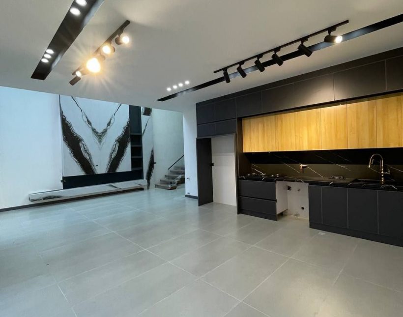 فروش باغ ویلا 240 متری منطقه آپادانا چمستان | 240 متر