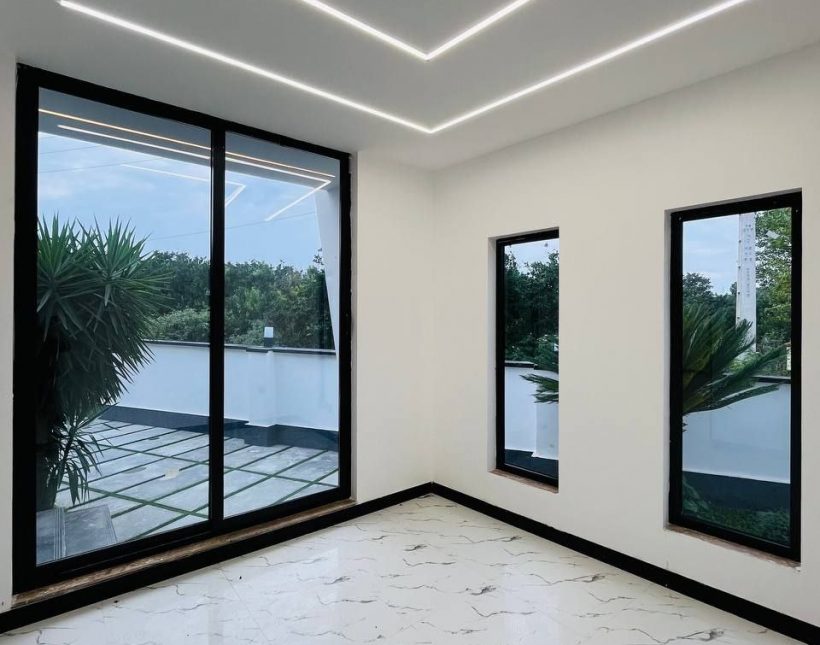 خرید ویلا مدرن استخردار 240 متری منطقه گنجیاب نور | 240 متر