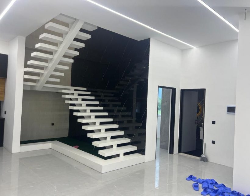 فروش ویلا دوبلکس مدرن در سیسنگان نوشهر شهرک برند با امنیت بالا | 300 متر